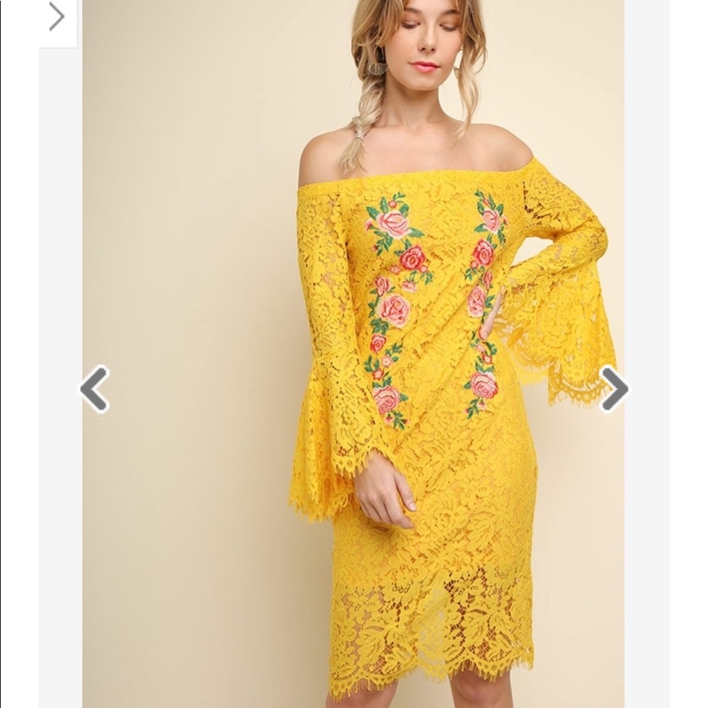 Umgee Bell Sleeve Embroidered Midi Dress
